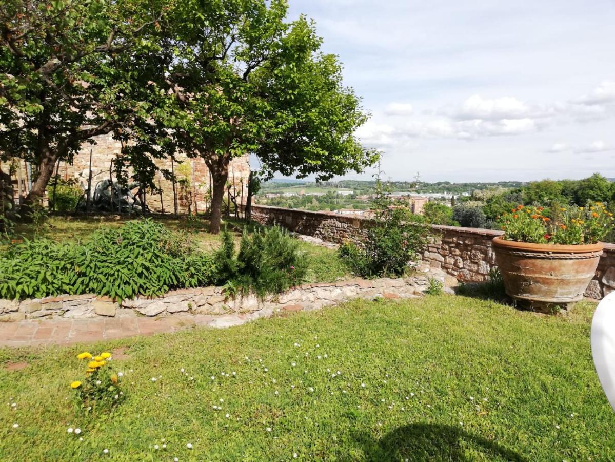 Apartmán La Casa Del Fotografo Colle Val D'Elsa Exteriér fotografie